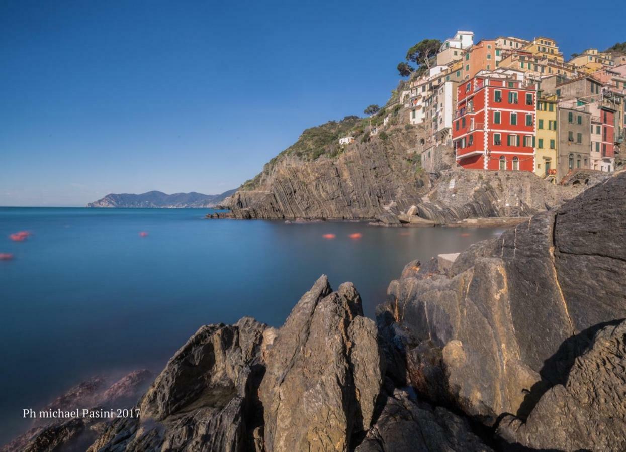 Cinque Terre D'Amare Sea View Big Apartment For Travel Lovers Riomaggiore Exterior photo